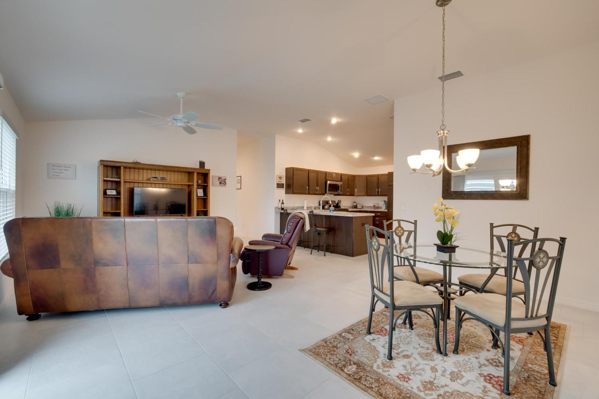Sun-Soaked Retreat In The Villages With Grill! Exteriör bild